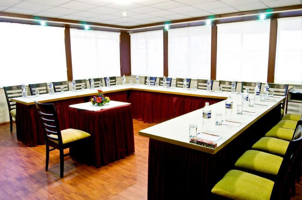Hotel Heritage Dakshin Navi Mumbai Luaran gambar